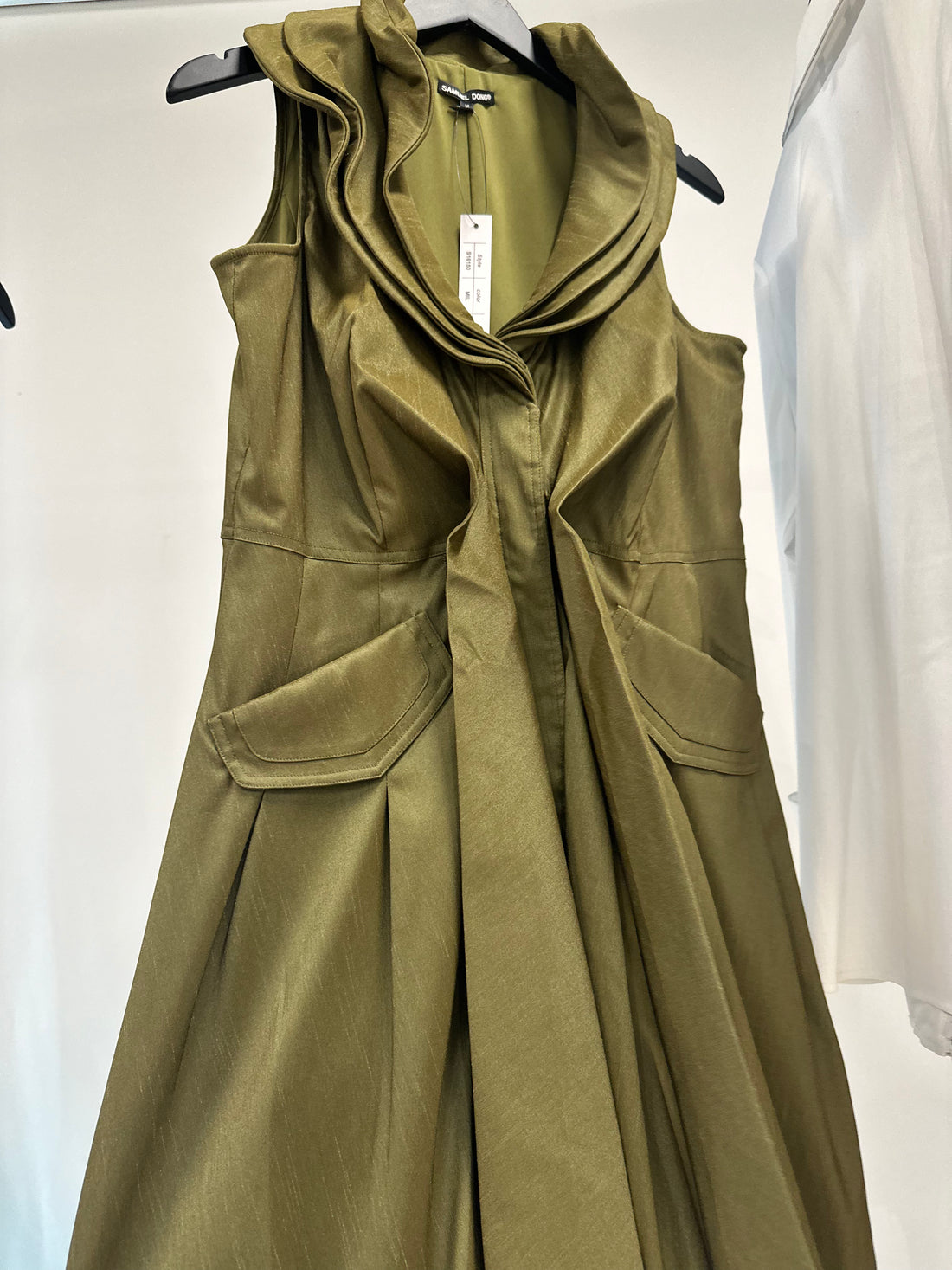 Samuel Dong Sleeveless Ruffle Collar Dress Olive Green M