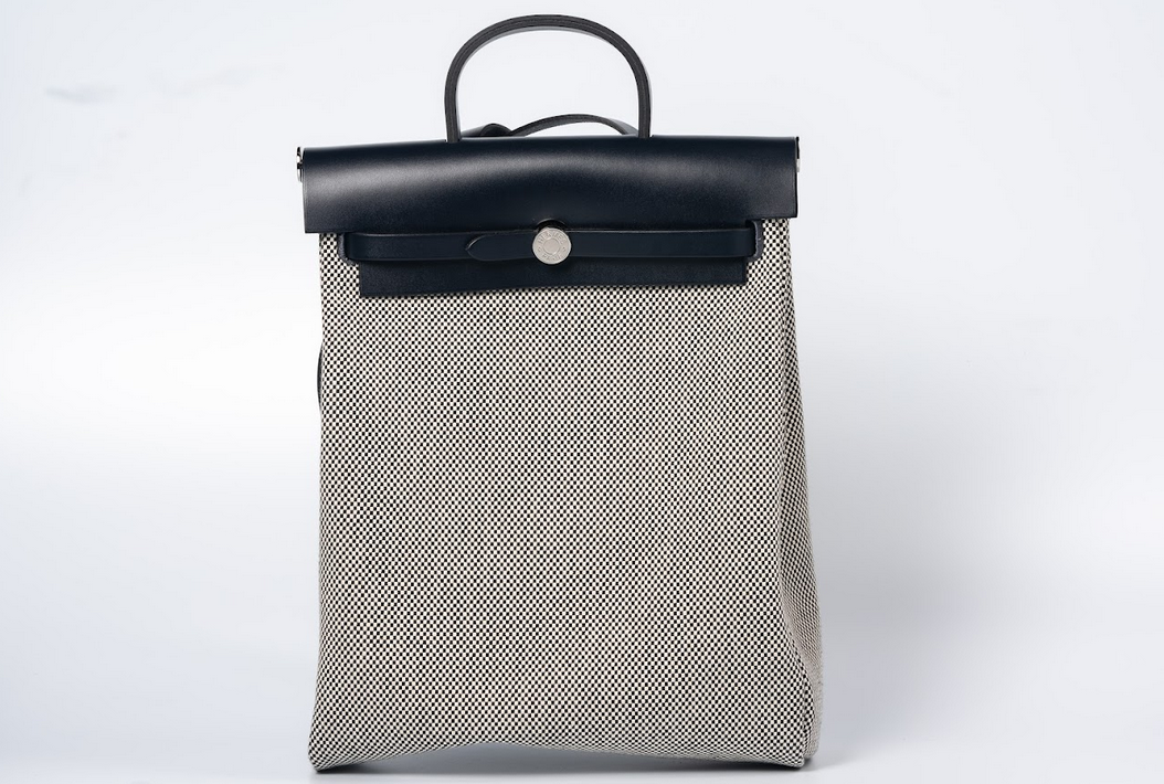 Hermès Herbag à Dos Zip Backpack Toile H Noir / Écru with Palladium Hardware