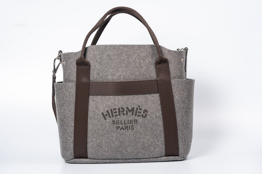 Hermès The Grooming Bag, Sac de Pansage Brown Leather, Grey Wool, Palladium Hardware