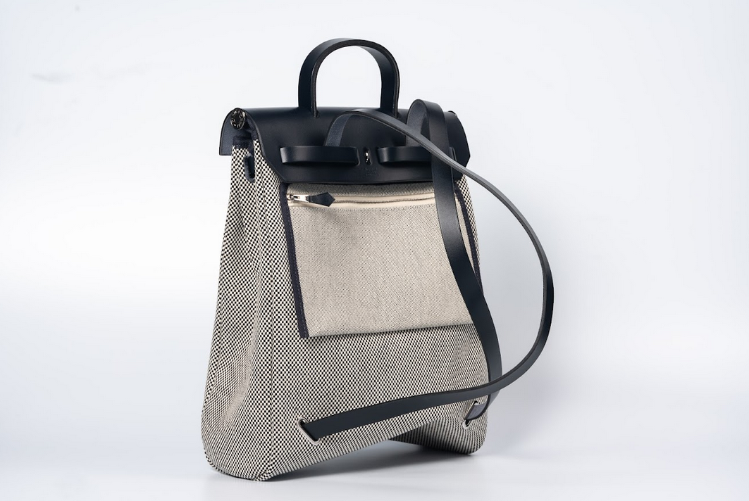 Hermès Herbag à Dos Zip Backpack Toile H Noir / Écru with Palladium Hardware