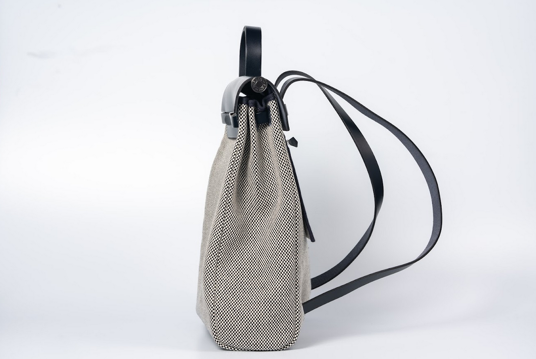 Hermès Herbag à Dos Zip Backpack Toile H Noir / Écru with Palladium Hardware