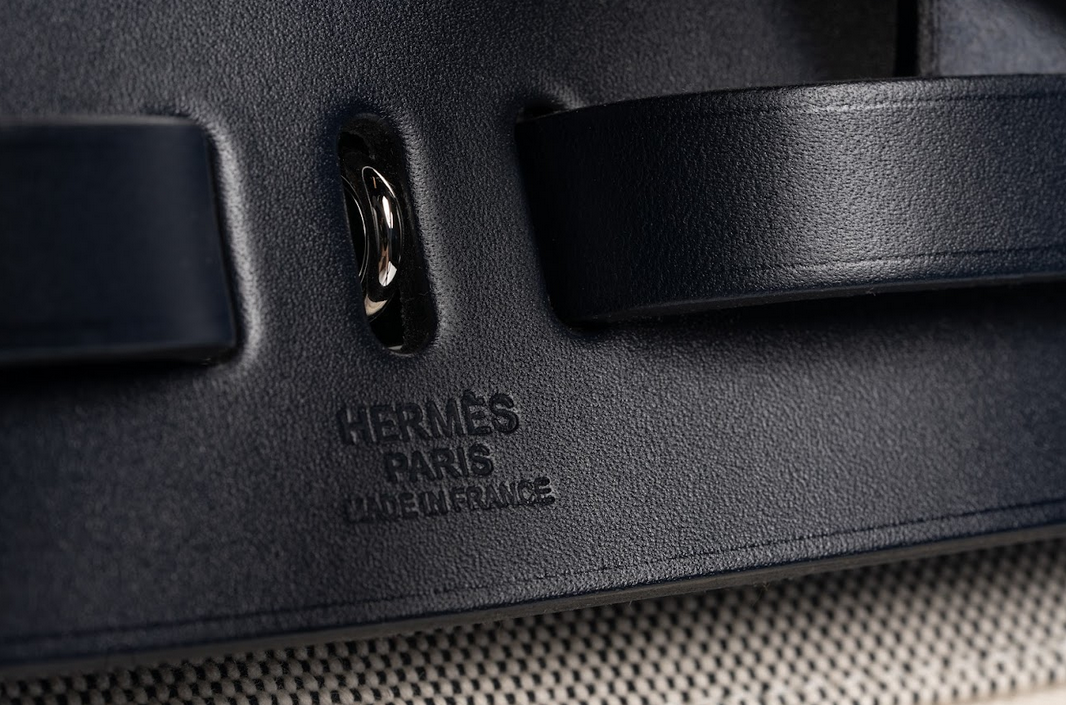 Hermès Herbag à Dos Zip Backpack Toile H Noir / Écru with Palladium Hardware