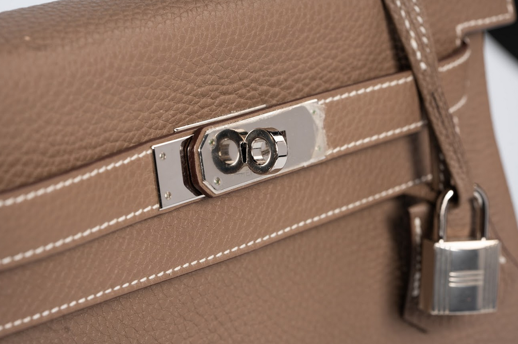 Hermès Kelly 28 Retourne Togo Etoupe with Palladium Hardware (Horseshoe Stamp, SO – Special Order À la Carte)